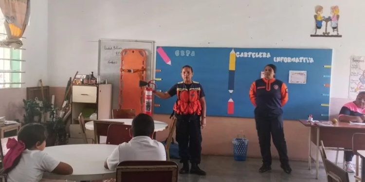 PC Bolívar capacitó a estudiantes de la U.E. Intercultural Bilingüe (UEIB) Dr. Cruz del Valle Rodríguez