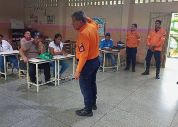 Comuna “Gigantes del Sur» del estado Sucre se capacitó en materia de Gestión de Riesgo
