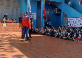 Realizan jornada formativa sobre primeros auxilios en el estado La Guaira
