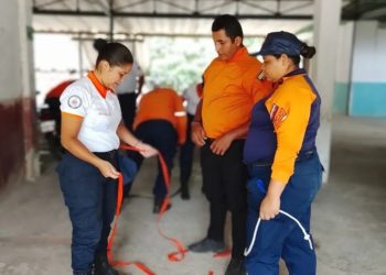 ZOEDAN Sucre realizó taller sobre maniobras de rescate a funcionarios y estudiantes de PC