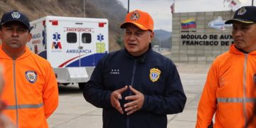 Ministro Cabello inspeccionó puntos de control de la Autopista Regional del Centro