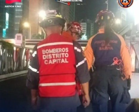 Protección Civil inspeccionó puente de la Av. Río de Janeiro en el estado Miranda