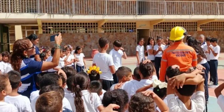 REDAN Marítima e Insular realizó simulacro de evacuación en colegio del estado Nueva Esparta
