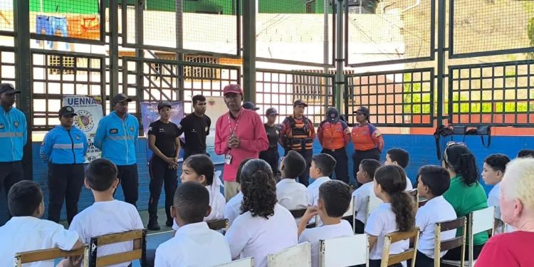 PC realizó jornada formativa en el estado La Guaira