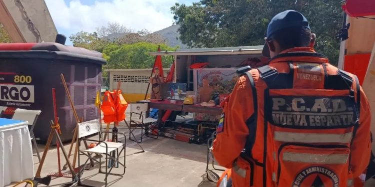 Protección Civil instaló un puesto de información preventiva en la «Gran Feria del Transporte Urbano 2026”