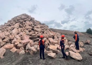 Protección Civil realiza monitoreo en puente Yacural en el estado Lara