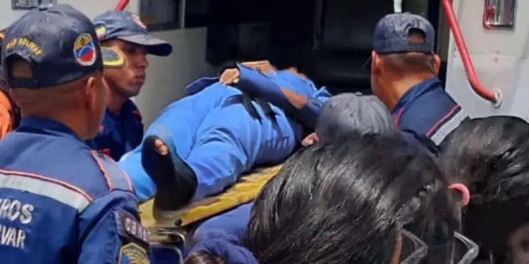 PC realiza operativo de atención rápida tras accidente de tránsito en el estado Bolívar