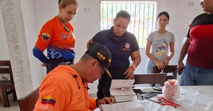 Viceministro Oti Paituvi lidera inspección EDAN en el estado La Guaira
