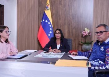 Venezuela Renace ha favorecido a más de 8 mil venezolanos